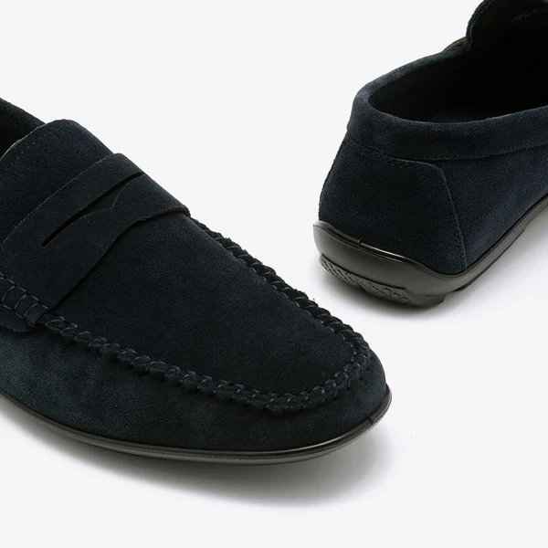 מוקסין כחול לגבר