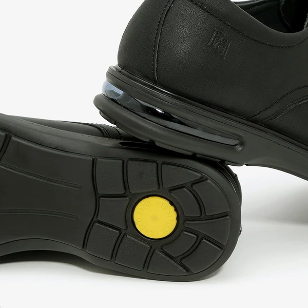 נעלי קומפורט