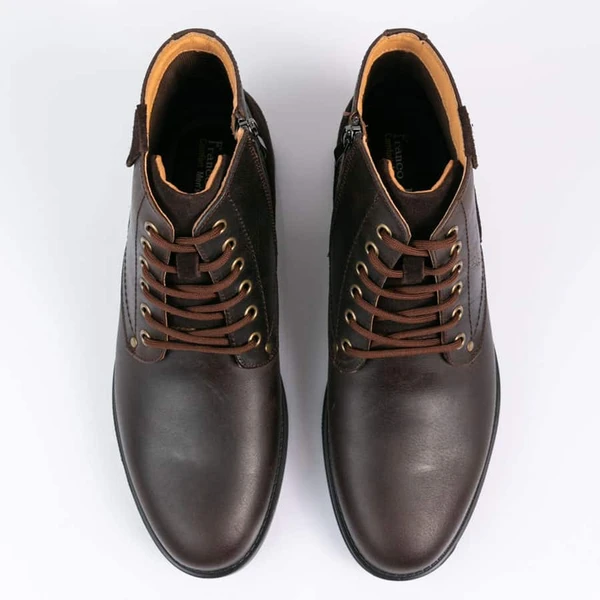 מגף עור לגבר