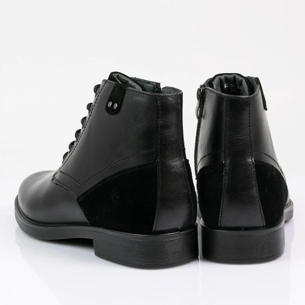 מגף עור לגבר