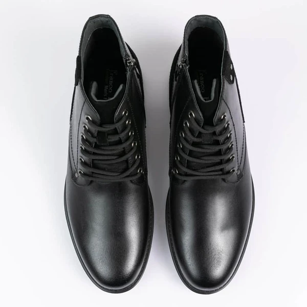 מגף עור לגבר