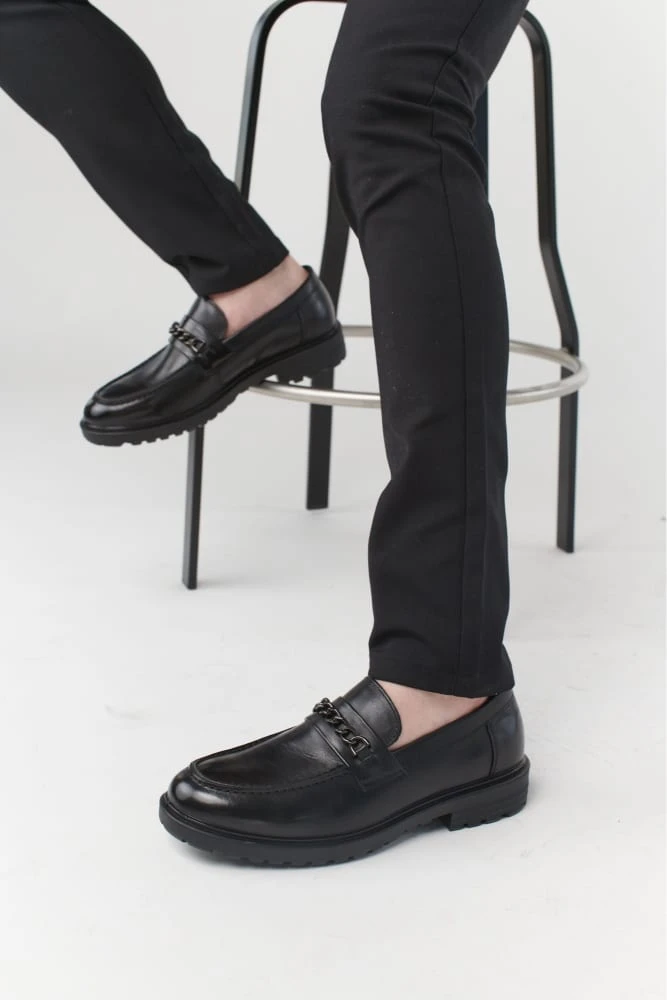 נעלי מוקסין לגברים שרשרת סוליית טרקטור 232312 שחור