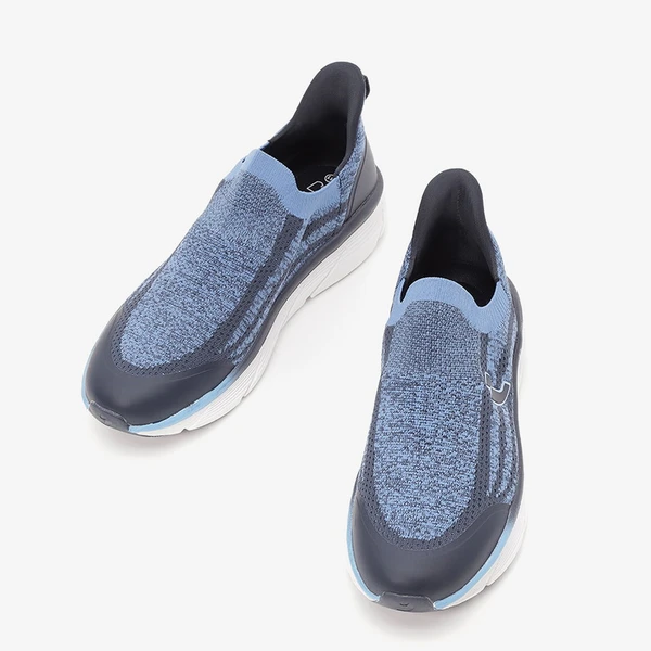 נעלי ספורט סניקרס לגברים