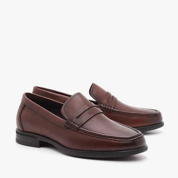 נעלי מוקסין חום לגברים