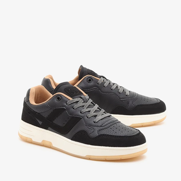 סניקרס לגברים