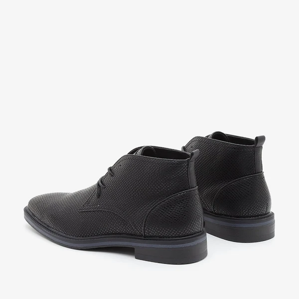 מגפיים טבעוניות