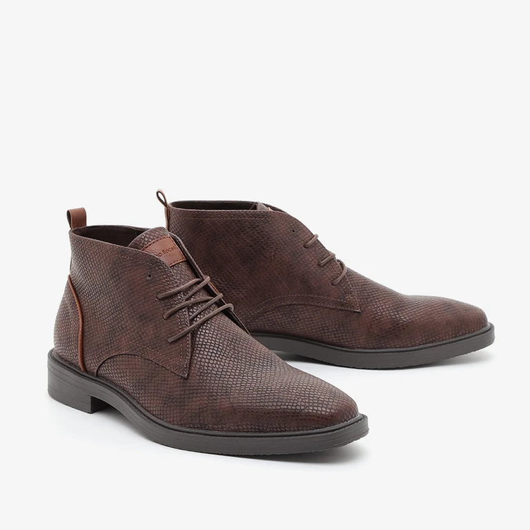 מגפיים טבעוניות