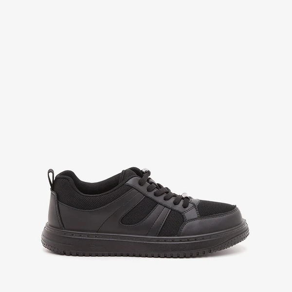 נעלי ילדים סניקרס